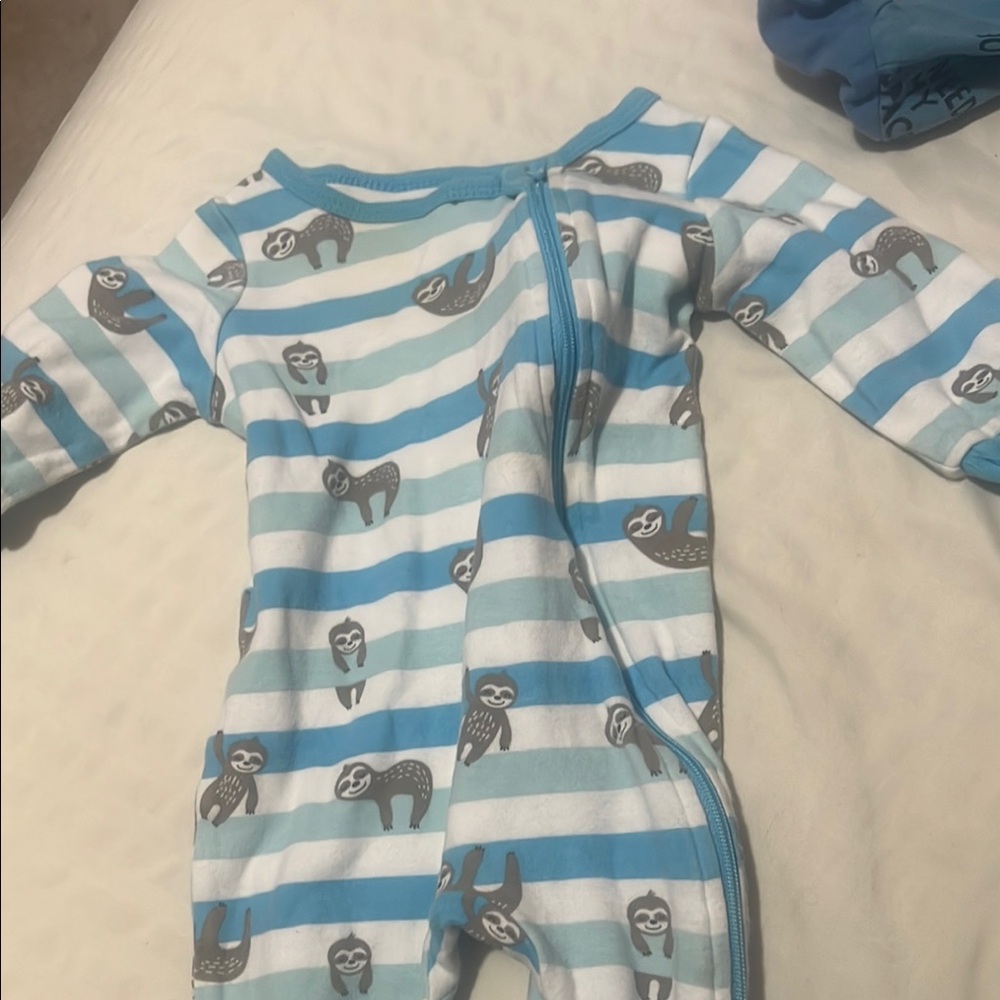 Koala Kids Blue and White Elephant Print Footies